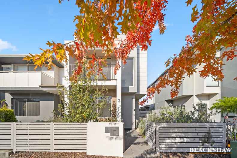 71 Caragh Avenue Googong