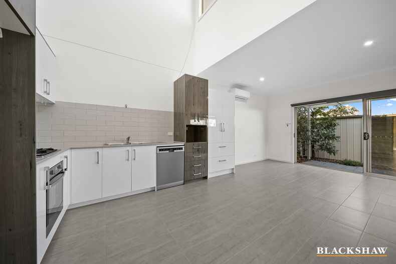 71 Caragh Avenue Googong