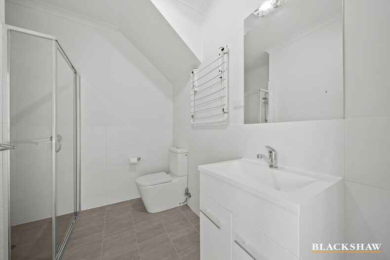 71 Caragh Avenue Googong