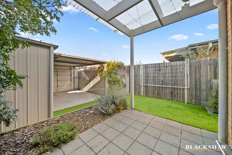 71 Caragh Avenue Googong