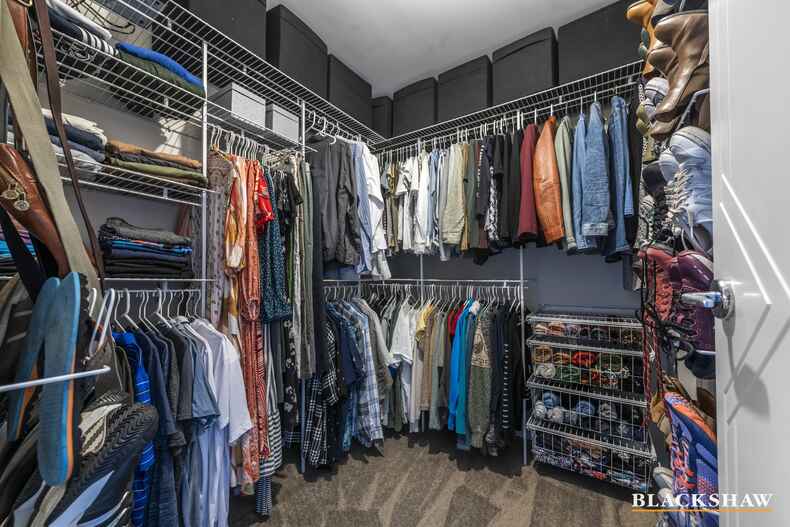 12 Angell Place Banks