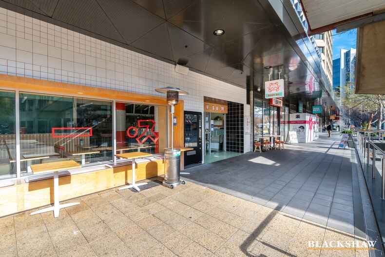 18/45 West Row City 18/45 West Row City