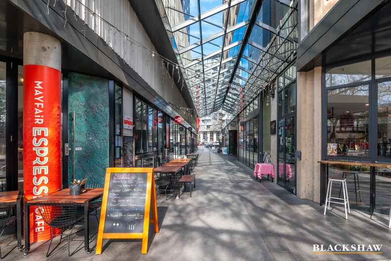 18/45 West Row City 18/45 West Row City