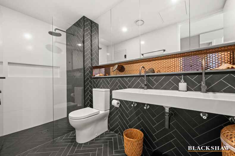 514/21 Provan Street Campbell 514/21 Provan Street Campbell