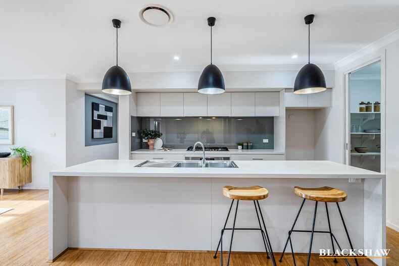 61 Cornelius Street Coombs 61 Cornelius Street Coombs