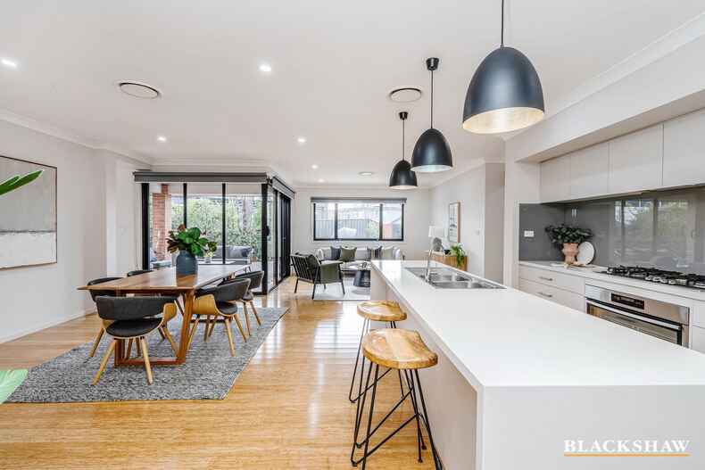 61 Cornelius Street Coombs 61 Cornelius Street Coombs