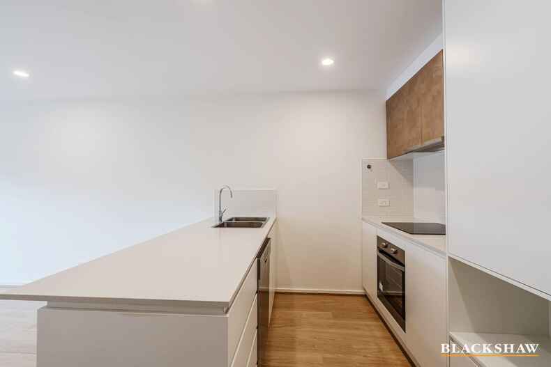 2/1 Taggart Terrace Coombs