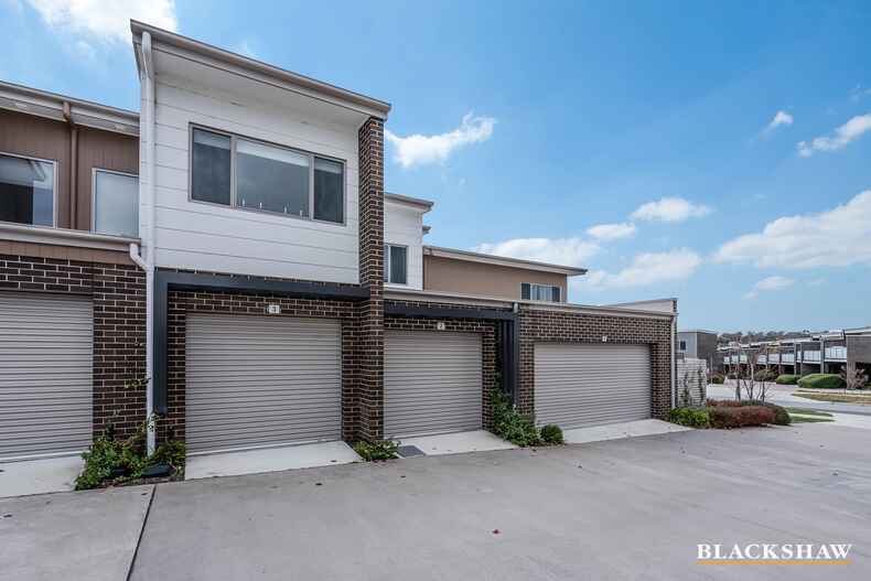 2/1 Taggart Terrace Coombs