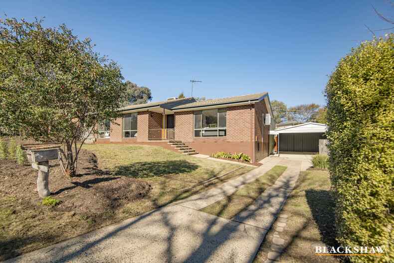 3 Spica Street Giralang 3 Spica Street Giralang