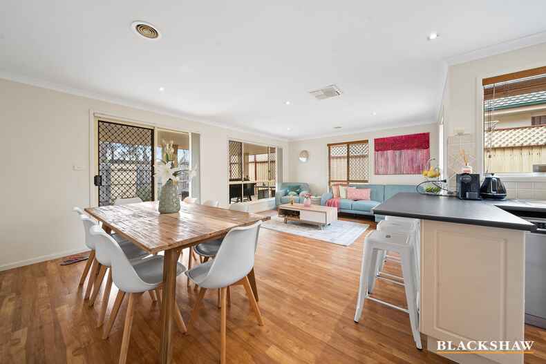 76 Rosewood Glen Jerrabomberra 76 Rosewood Glen Jerrabomberra
