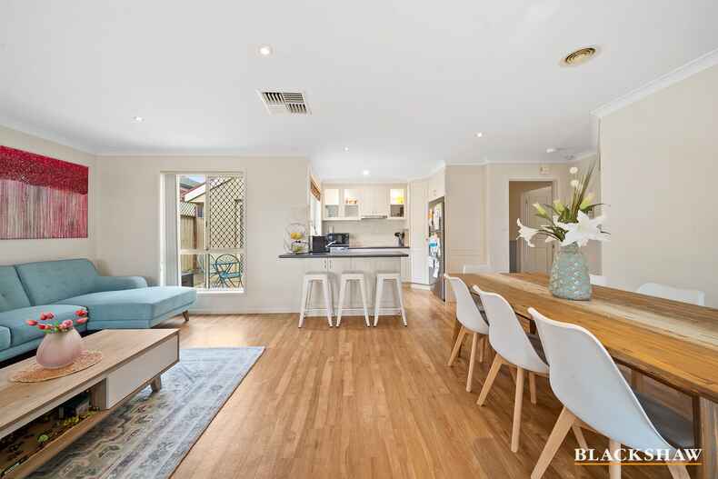 76 Rosewood Glen Jerrabomberra 76 Rosewood Glen Jerrabomberra