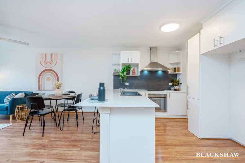 8 Marou Place Ngunnawal 8 Marou Place Ngunnawal