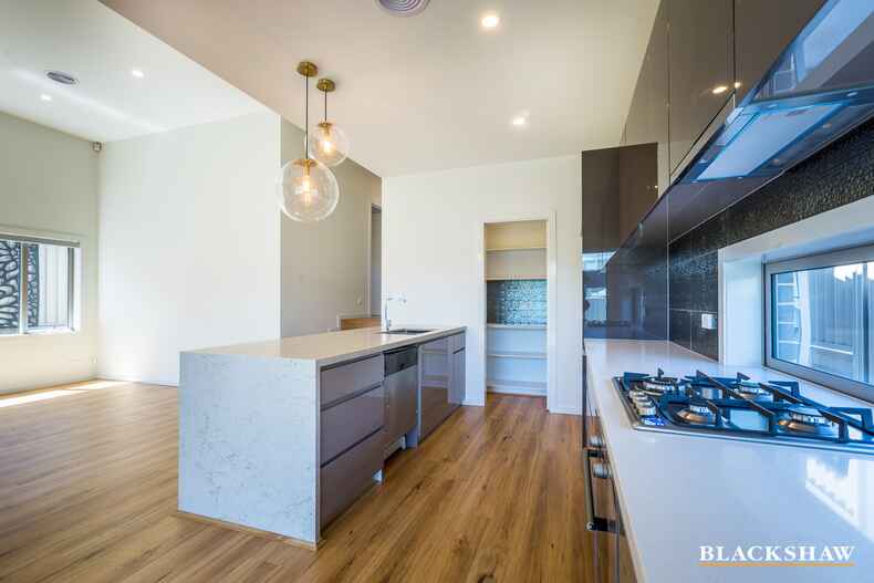 12 Selection Street Lawson 12 Selection Street Lawson