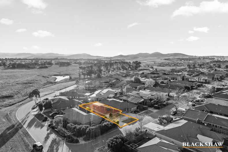 3 Dagmar Berne Street Macgregor 3 Dagmar Berne Street Macgregor