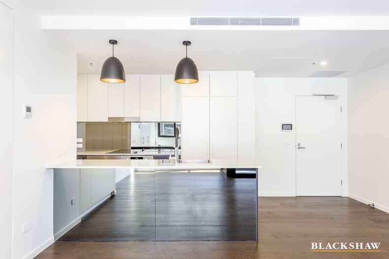 233/34 Eyre Street Kingston