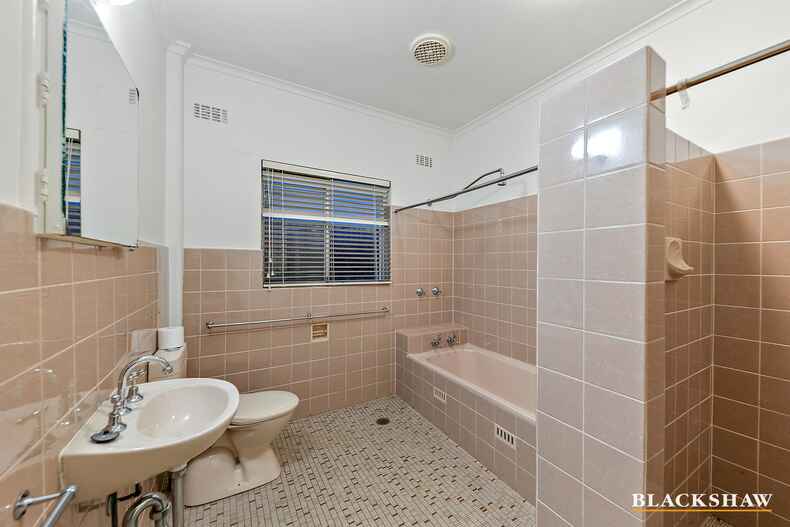 44 La Perouse Street Griffith