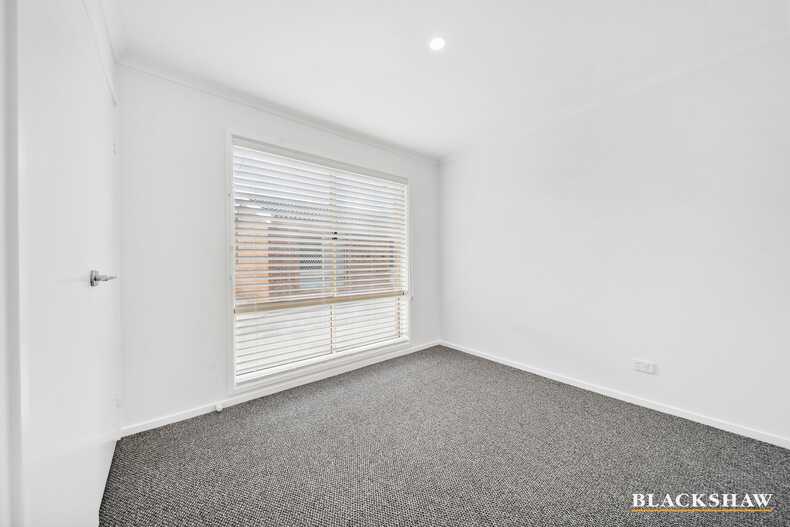 2/7-9 Walker Crescent Jerrabomberra