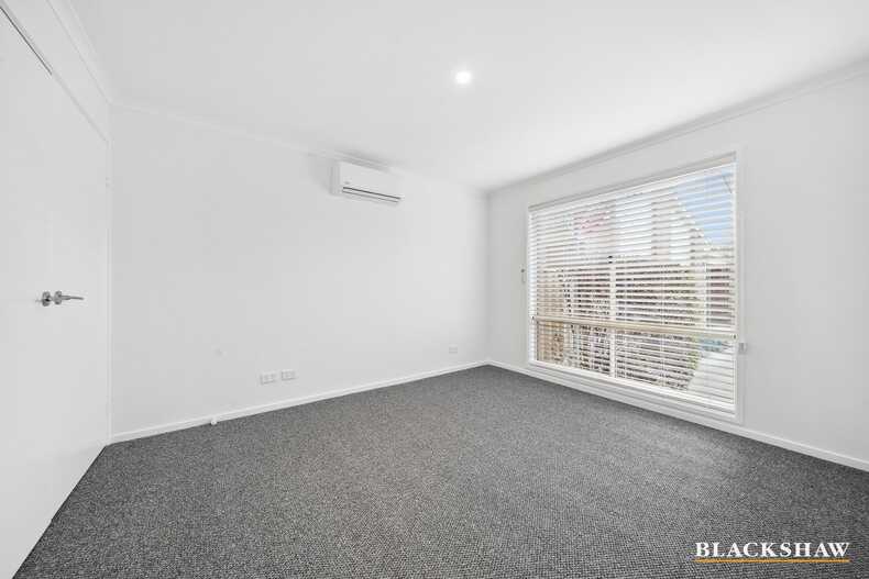 2/7-9 Walker Crescent Jerrabomberra