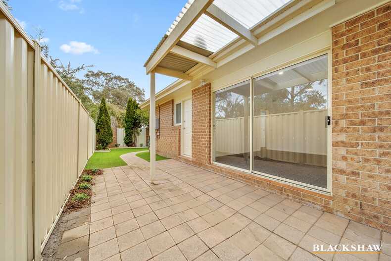 2/7-9 Walker Crescent Jerrabomberra