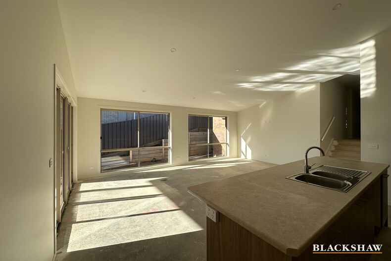 71 Freycinet Drive Sunshine Bay 71 Freycinet Drive Sunshine Bay