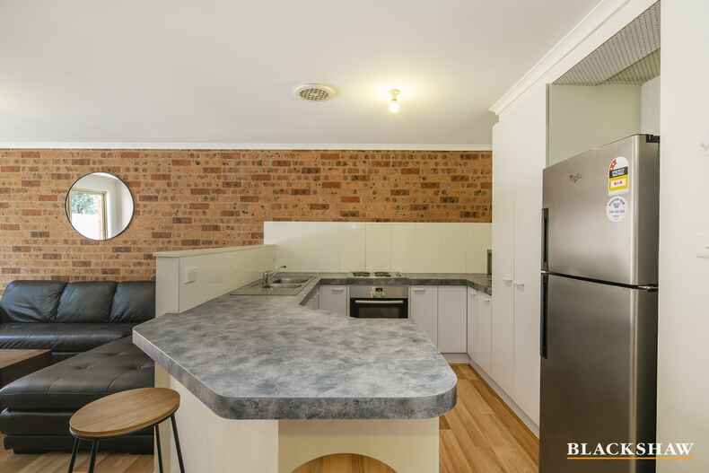 3/10 Zeitz Court Banks