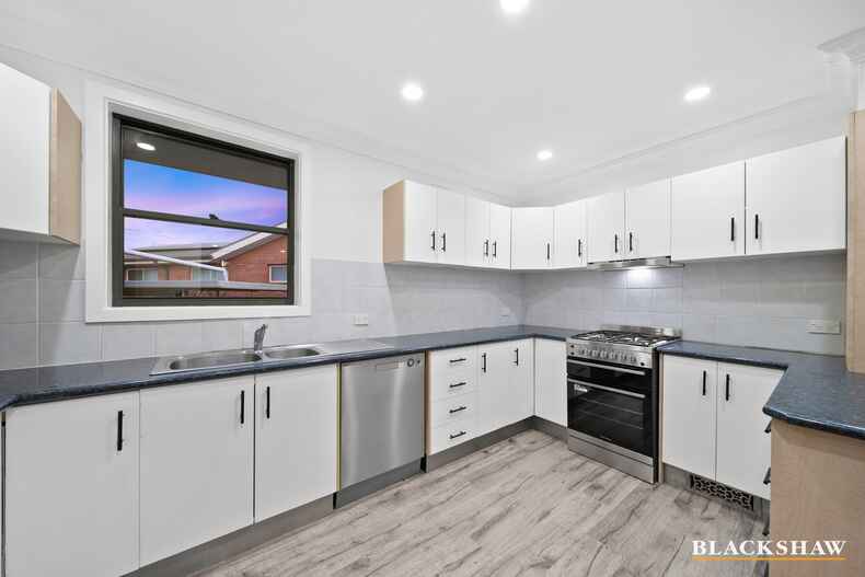 12 Yambina Crescent Waramanga 12 Yambina Crescent Waramanga