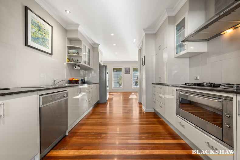 6 Glossop Crescent Campbell 6 Glossop Crescent Campbell