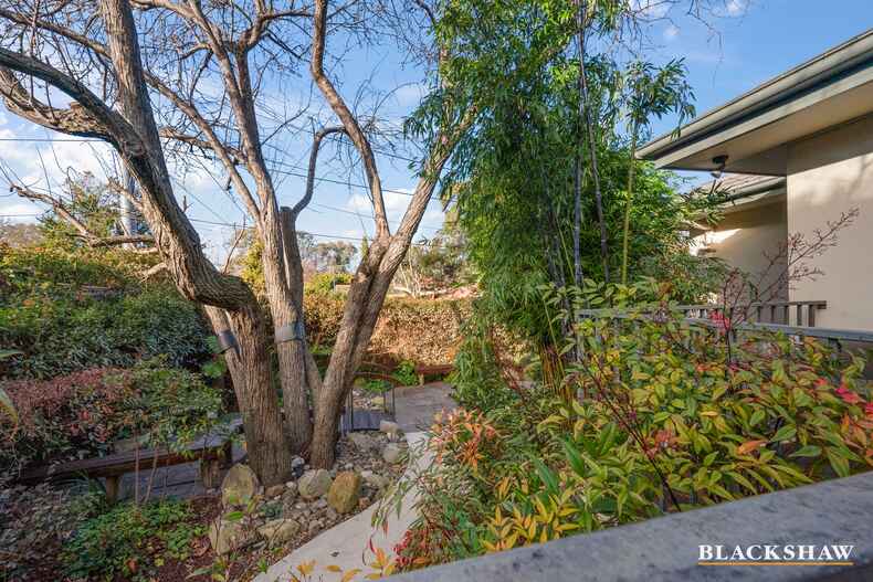 6 Glossop Crescent Campbell 6 Glossop Crescent Campbell