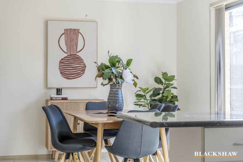 6 Burbie Street Harrison