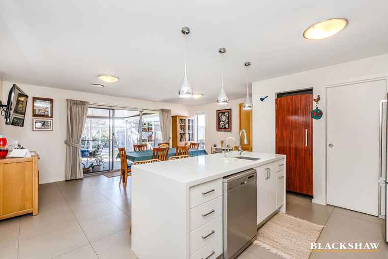 35 Castan Street Coombs 35 Castan Street Coombs
