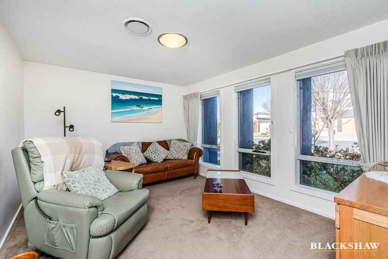 35 Castan Street Coombs 35 Castan Street Coombs