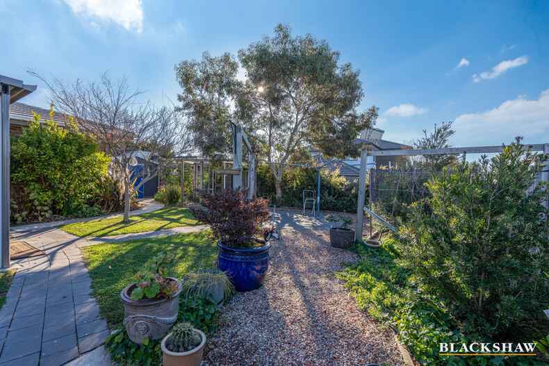 35 Castan Street Coombs 35 Castan Street Coombs