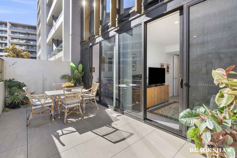 180/44 Constitution Avenue Parkes