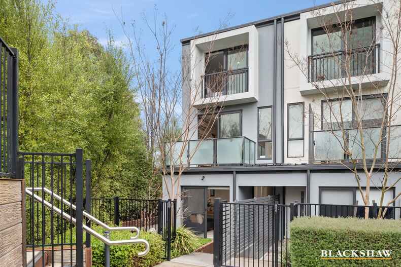 28/128 Easty Street Phillip