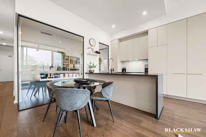 9/11 Kerridge Street Kingston 9/11 Kerridge Street Kingston