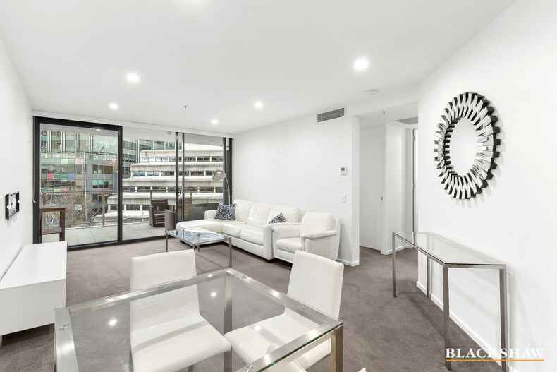 18/45 West Row City 18/45 West Row City