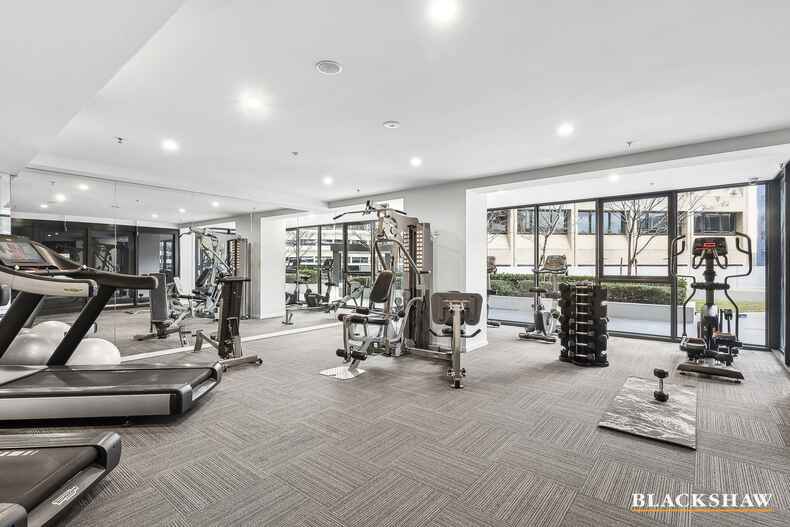 18/45 West Row City 18/45 West Row City