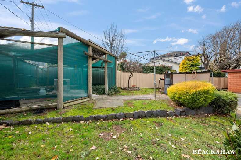 5 Brent Place Garran