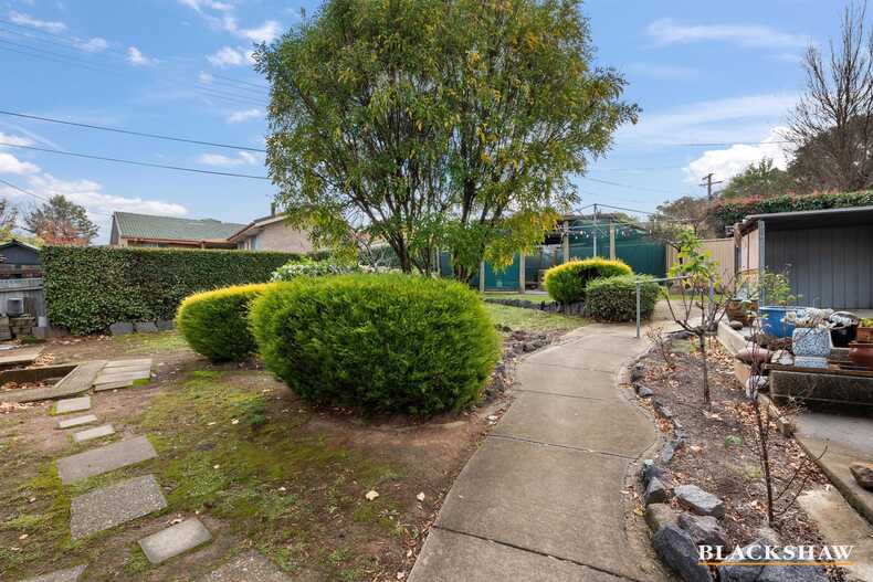 5 Brent Place Garran