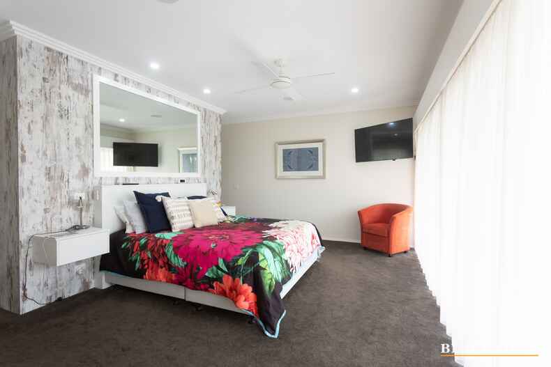 8 Victor Circuit Batehaven