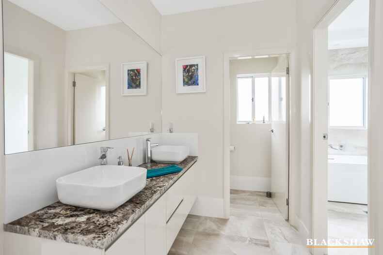 8 Victor Circuit Batehaven