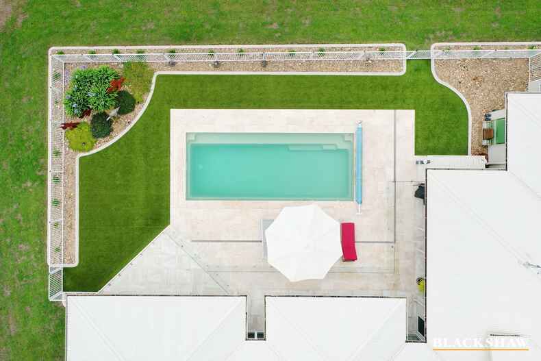 8 Victor Circuit Batehaven