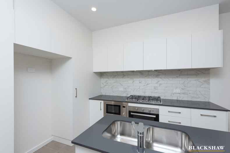 78/1 Rowland Rees Crescent Greenway 78/1 Rowland Rees Crescent Greenway