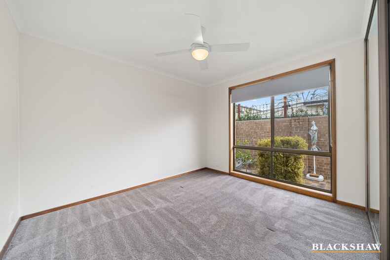1 & 2/39 Molonglo Street Queanbeyan East