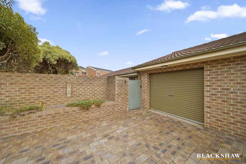 1 & 2/39 Molonglo Street Queanbeyan East