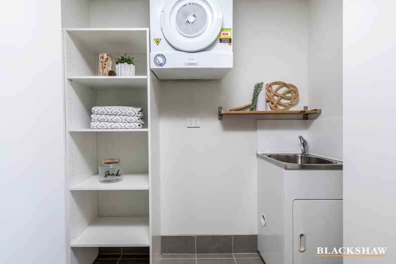 86/41 Philip Hodgins Street Wright