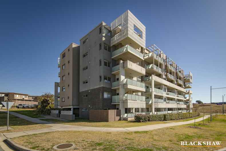 86/41 Philip Hodgins Street Wright