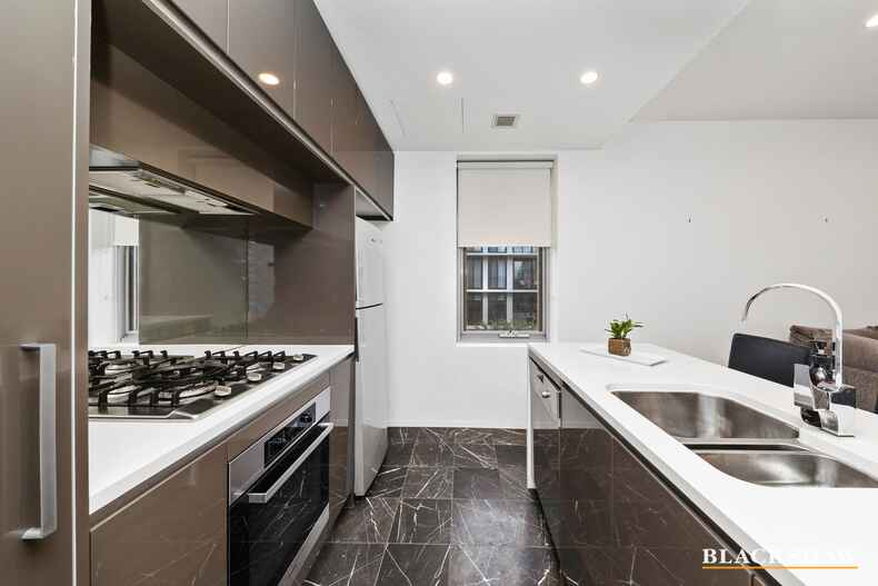 130/11 Trevillian Quay Kingston