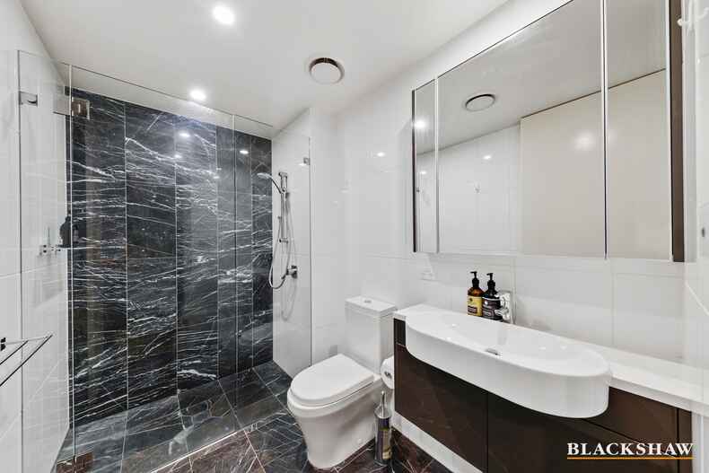 130/11 Trevillian Quay Kingston