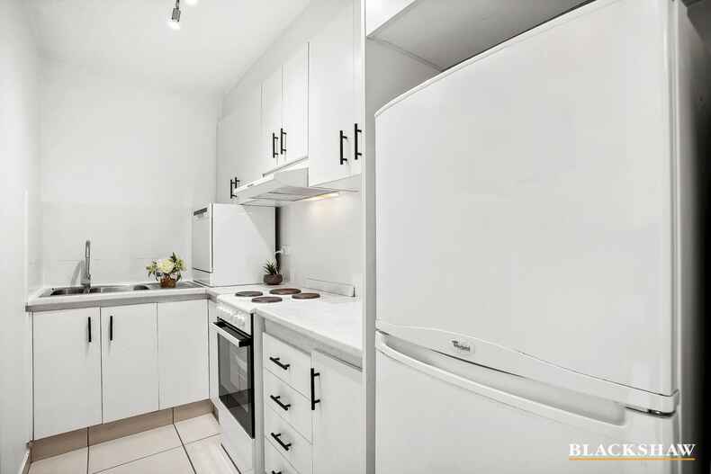 1/2 Thurlow Place Belconnen